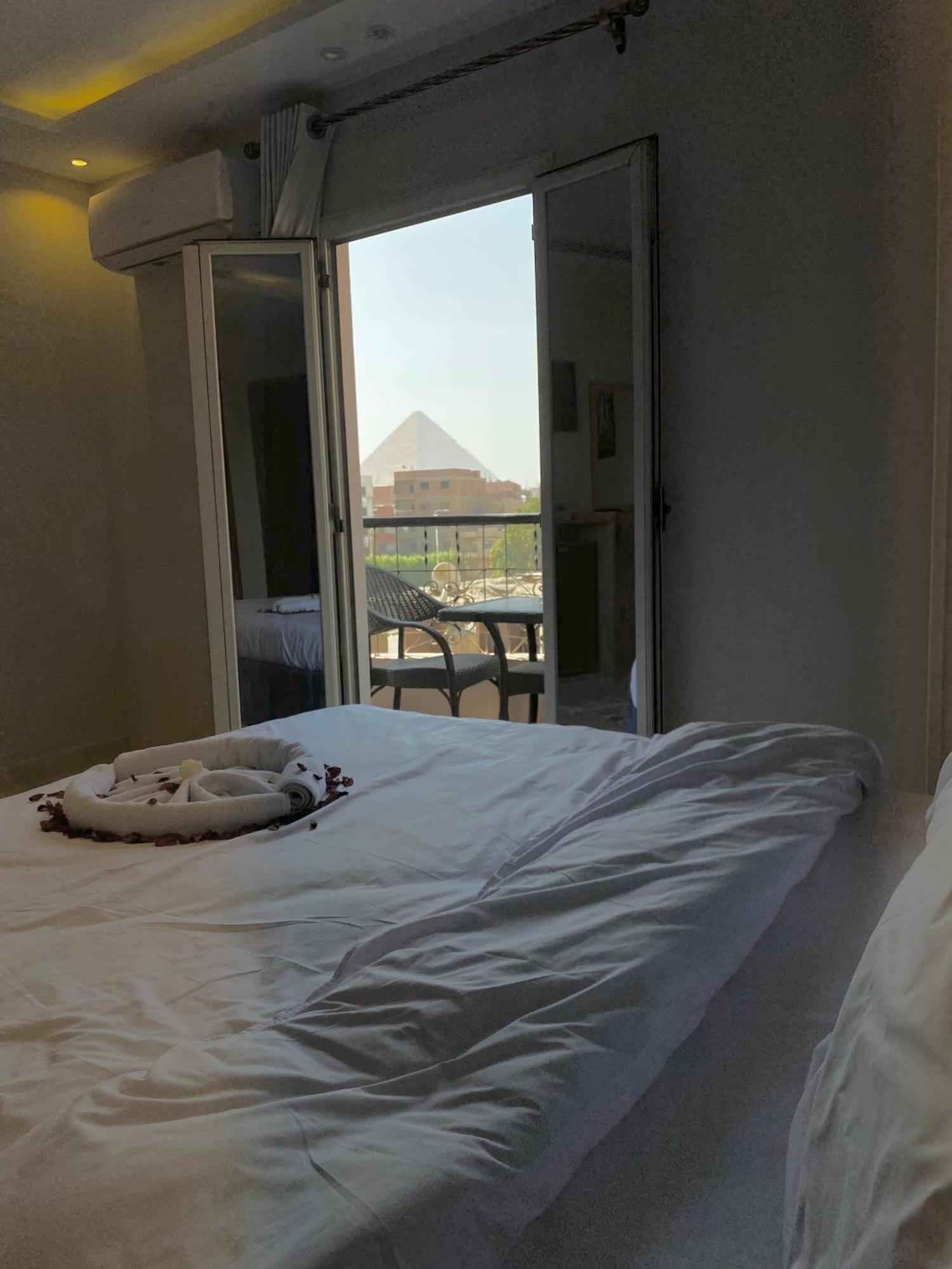 Young Pharaoh View Inn Каир Экстерьер фото