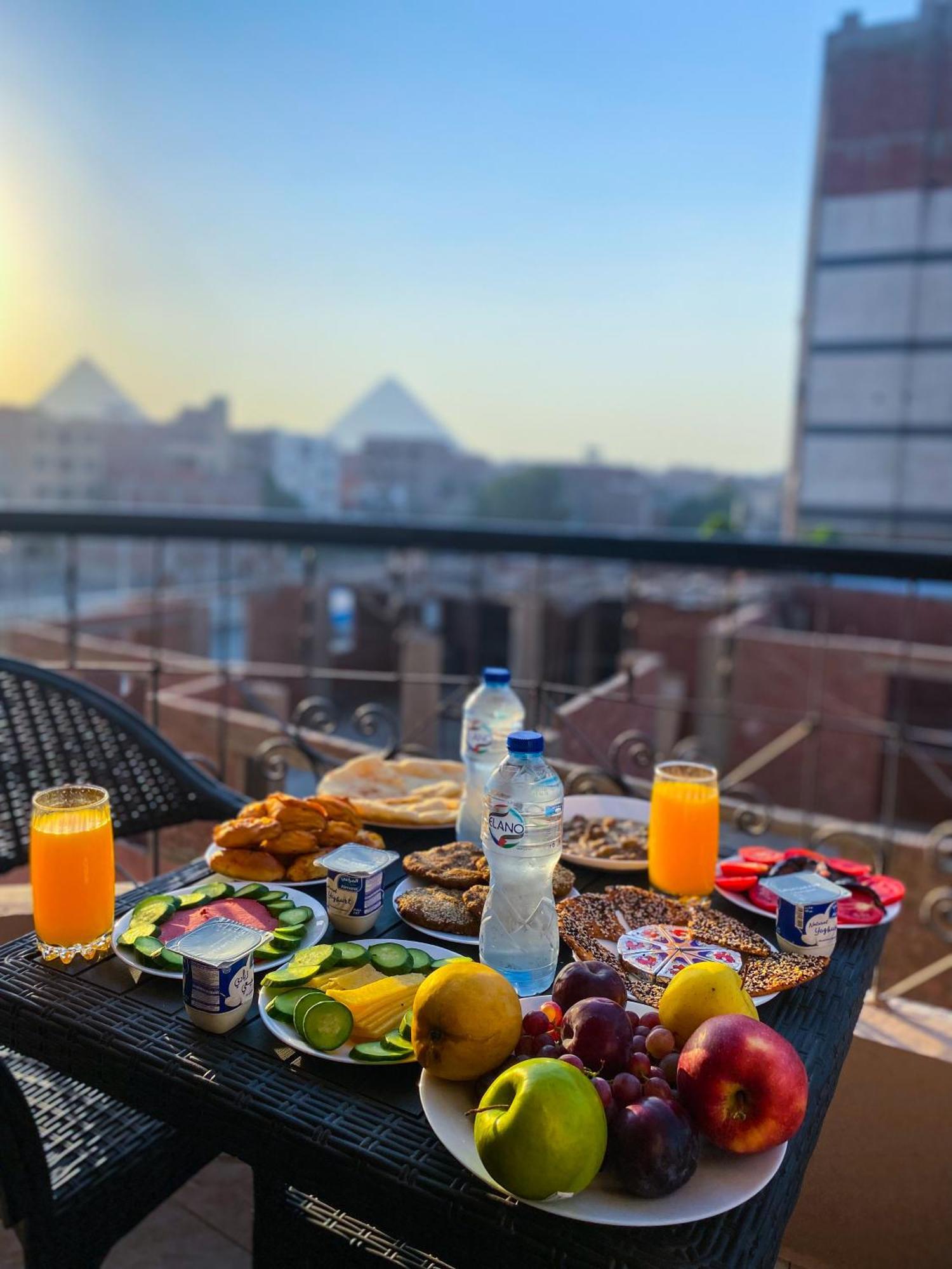 Young Pharaoh View Inn Каир Экстерьер фото