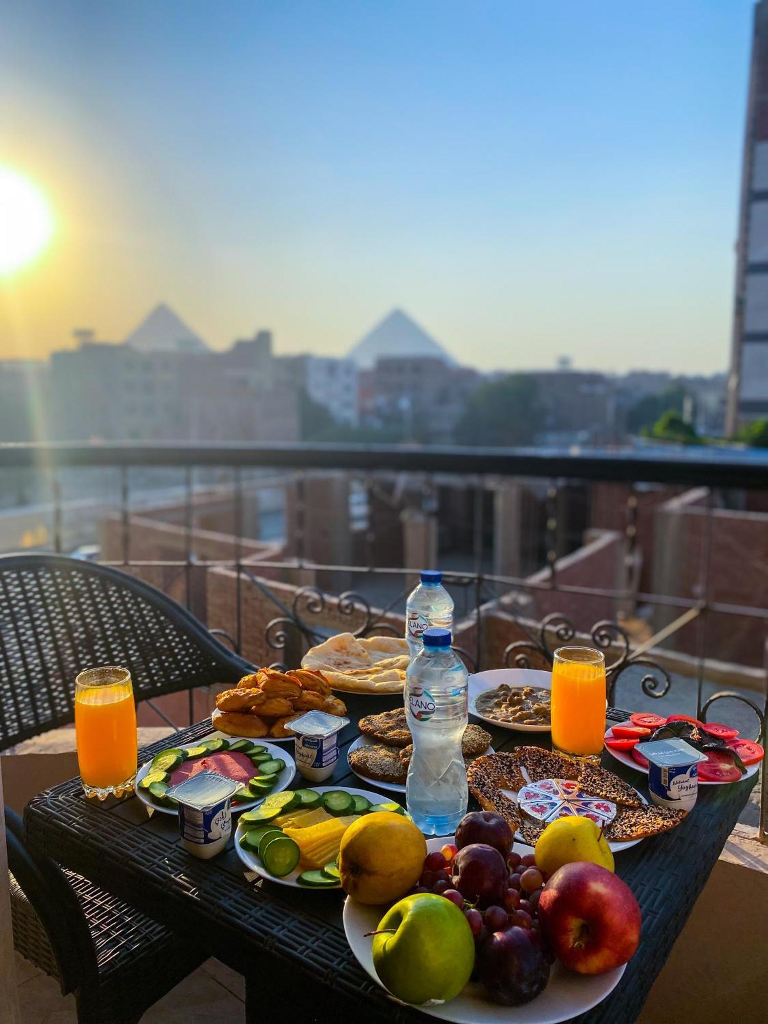Young Pharaoh View Inn Каир Экстерьер фото
