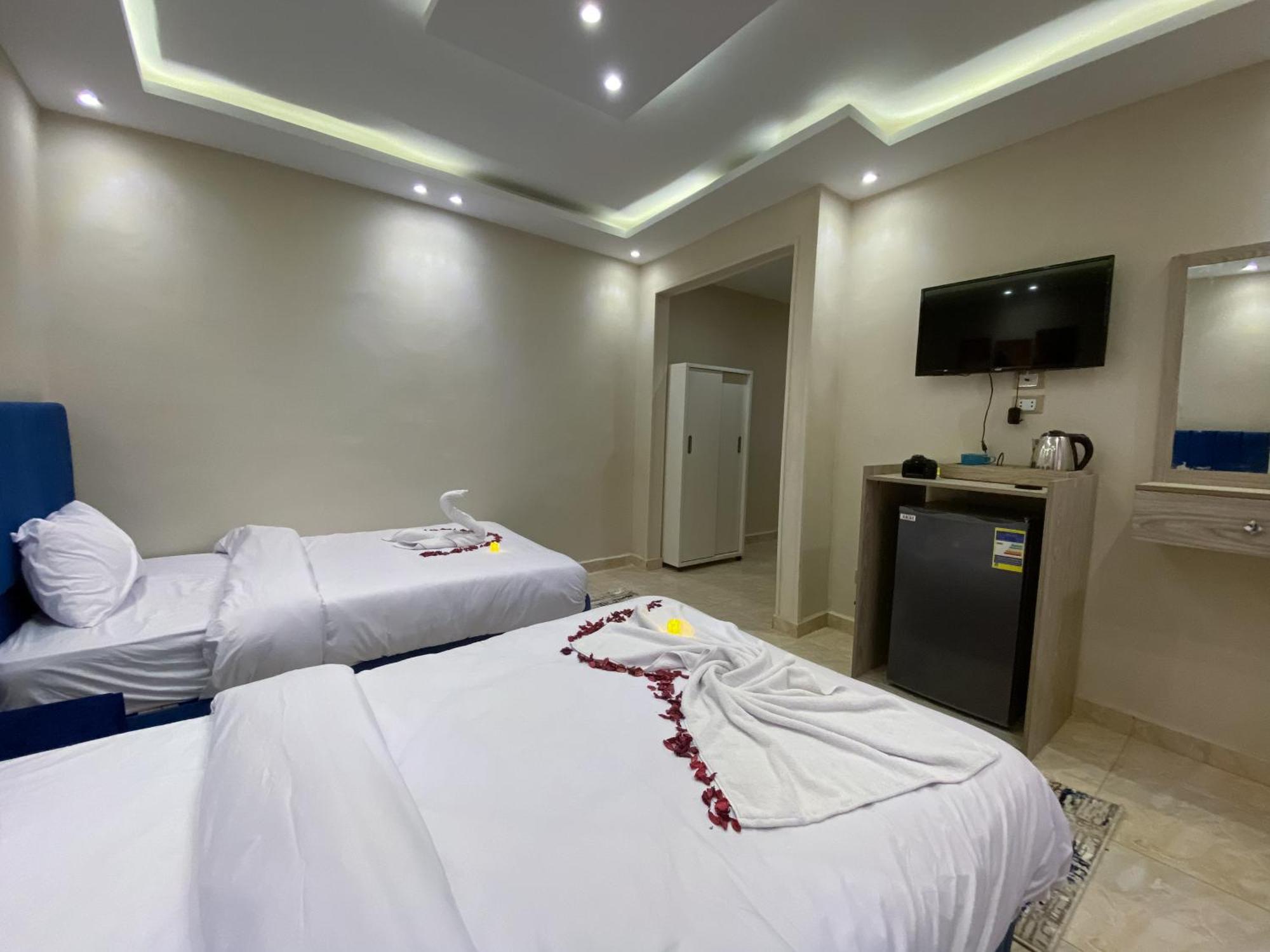 Young Pharaoh View Inn Каир Экстерьер фото