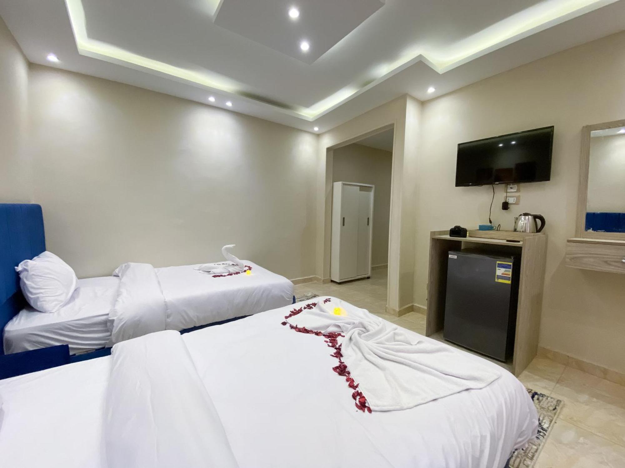 Young Pharaoh View Inn Каир Экстерьер фото