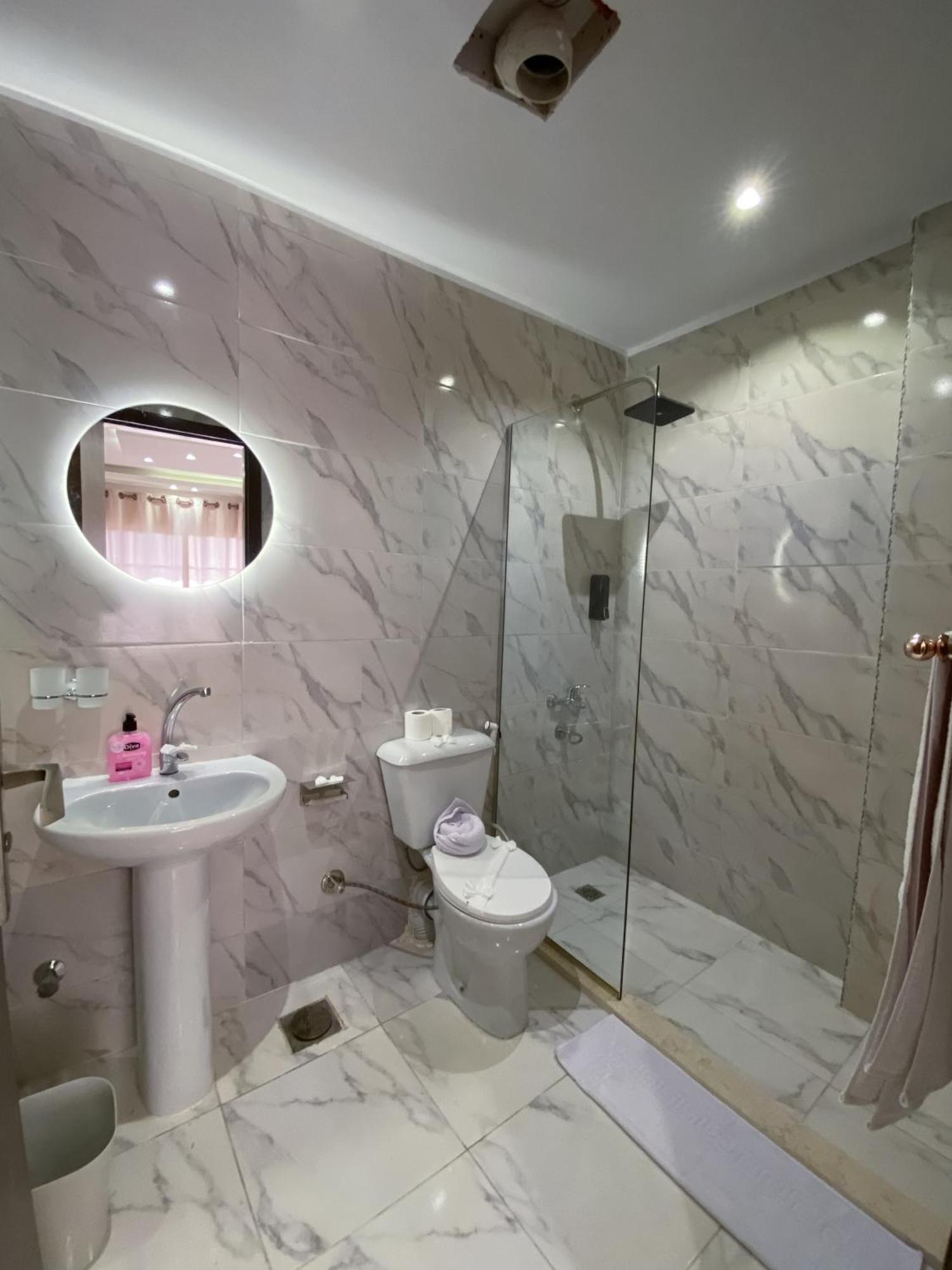 Young Pharaoh View Inn Каир Экстерьер фото